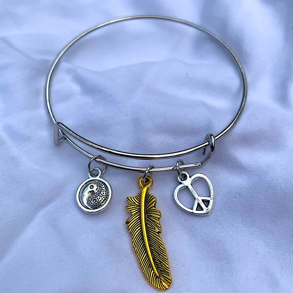 Brand New! Handmade! Adjustable Charm Bangle Bracelet!